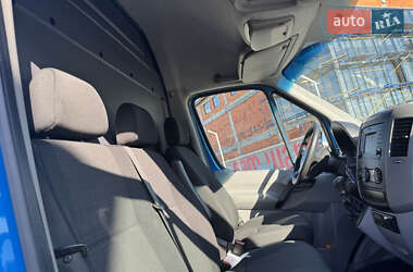 Грузовой фургон Mercedes-Benz Sprinter 2017 в 