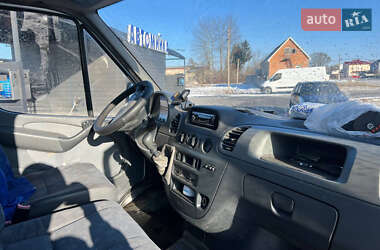 Грузовой фургон Mercedes-Benz Sprinter 2004 в 