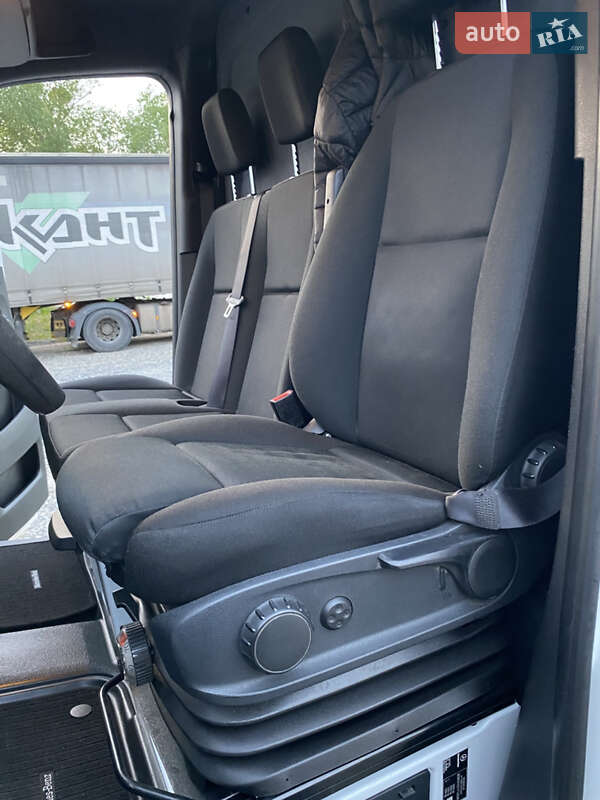 Грузовой фургон Mercedes-Benz Sprinter 2020 в Бережанах
