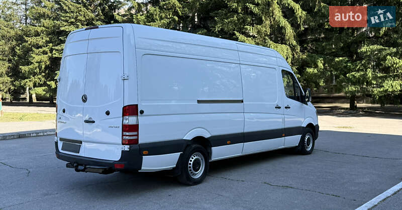 Вантажний фургон Mercedes-Benz Sprinter 2015 в Жовтих Водах