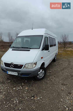 Микроавтобус Mercedes-Benz Sprinter 2003 в Снятине