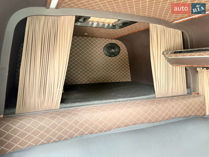 Микроавтобус Mercedes-Benz Sprinter 2017 в Киеве