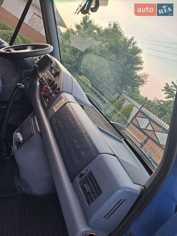 Грузопассажирский фургон Mercedes-Benz Sprinter 1999 в Романковцах