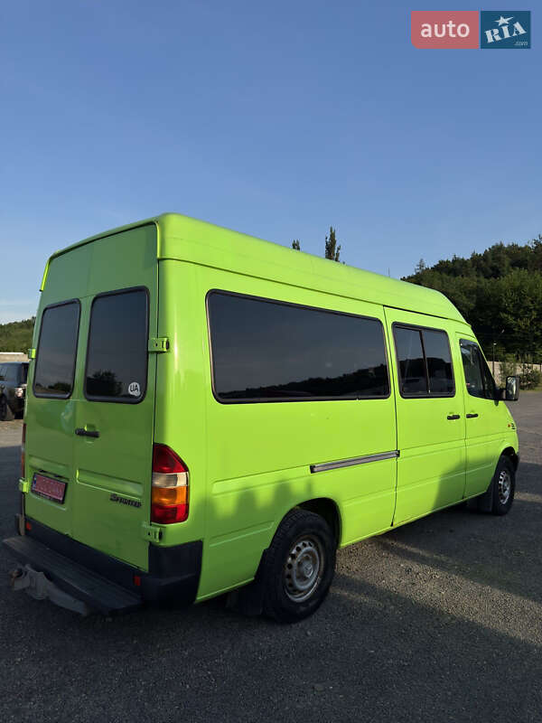 Микроавтобус Mercedes-Benz Sprinter 2000 в Иршаве