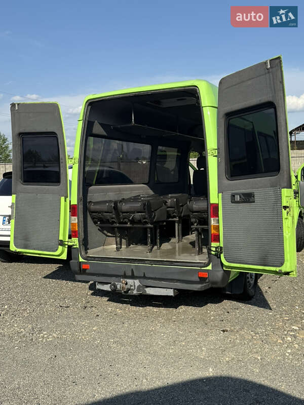 Микроавтобус Mercedes-Benz Sprinter 2000 в Иршаве