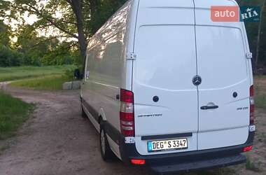 Грузовой фургон Mercedes-Benz Sprinter 2018 в 