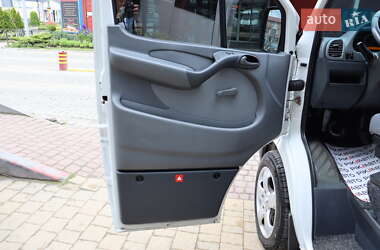 Микроавтобус Mercedes-Benz Sprinter 2005 в 