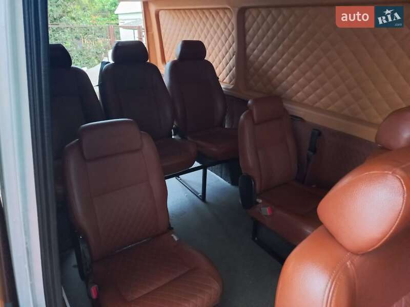 Туристический / Междугородний автобус Mercedes-Benz Sprinter 2005 в Черкассах