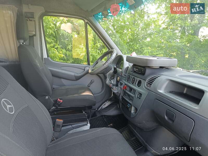Мікроавтобус Mercedes-Benz Sprinter 2000 в Києві