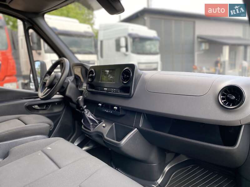 Тентований Mercedes-Benz Sprinter 2019 в Хусті