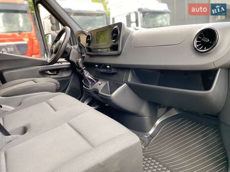 Тентований Mercedes-Benz Sprinter 2019 в Хусті