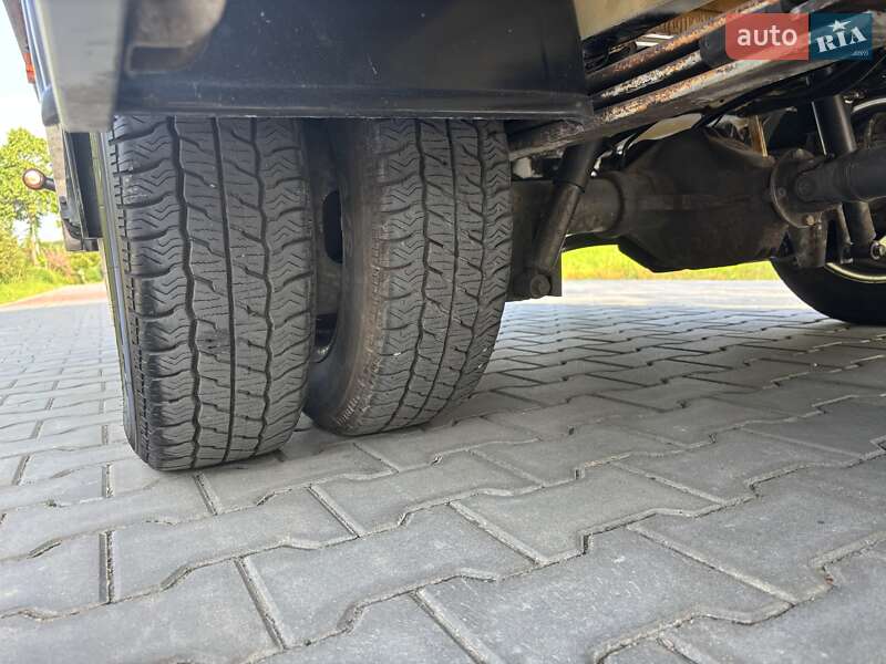Вантажний фургон Mercedes-Benz Sprinter 2005 в Луцьку