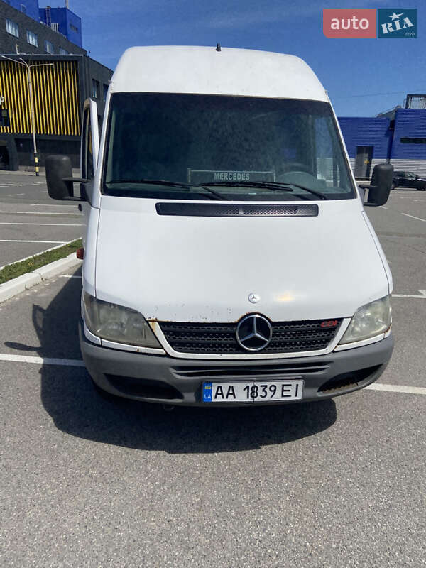 Mercedes-Benz Sprinter 2006