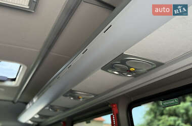 Туристичний / Міжміський автобус Mercedes-Benz Sprinter 2013 в 