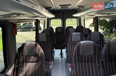 Туристичний / Міжміський автобус Mercedes-Benz Sprinter 2013 в 