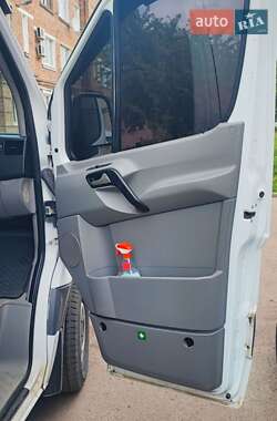 Грузовой фургон Mercedes-Benz Sprinter 2012 в 