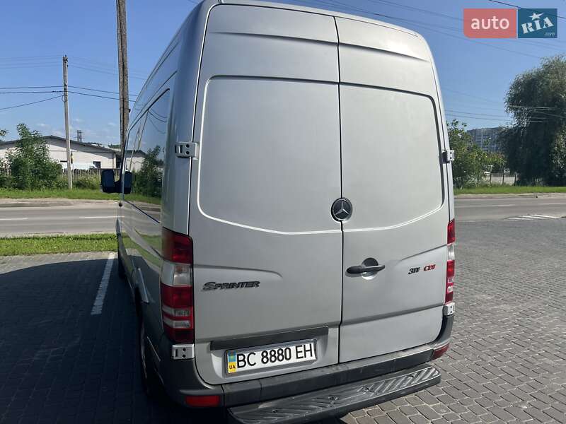 Мікроавтобус Mercedes-Benz Sprinter 2007 в Трускавці