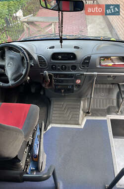 Микроавтобус Mercedes-Benz Sprinter 2005 в 