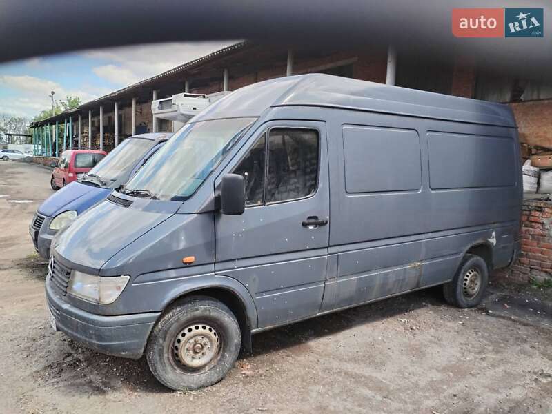 Грузовой фургон Mercedes-Benz Sprinter 1999 в Сумах