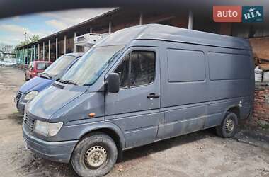 Грузовой фургон Mercedes-Benz Sprinter 1999 в 