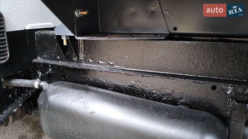 Тентований Mercedes-Benz Sprinter 2002 в Рівному