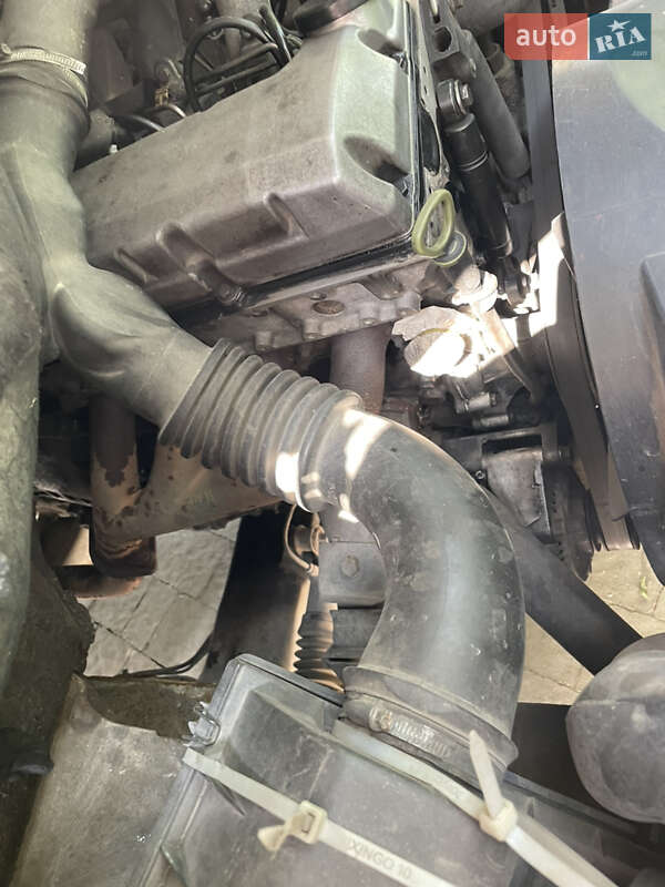 Вантажний фургон Mercedes-Benz Sprinter 1996 в Львові