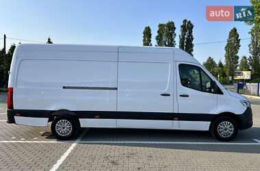 Грузовой фургон Mercedes-Benz Sprinter 2019 в 