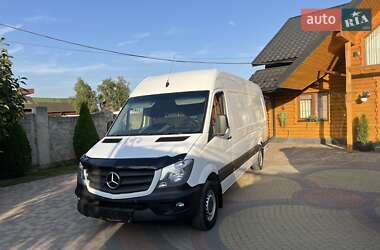 Грузовой фургон Mercedes-Benz Sprinter 2017 в 