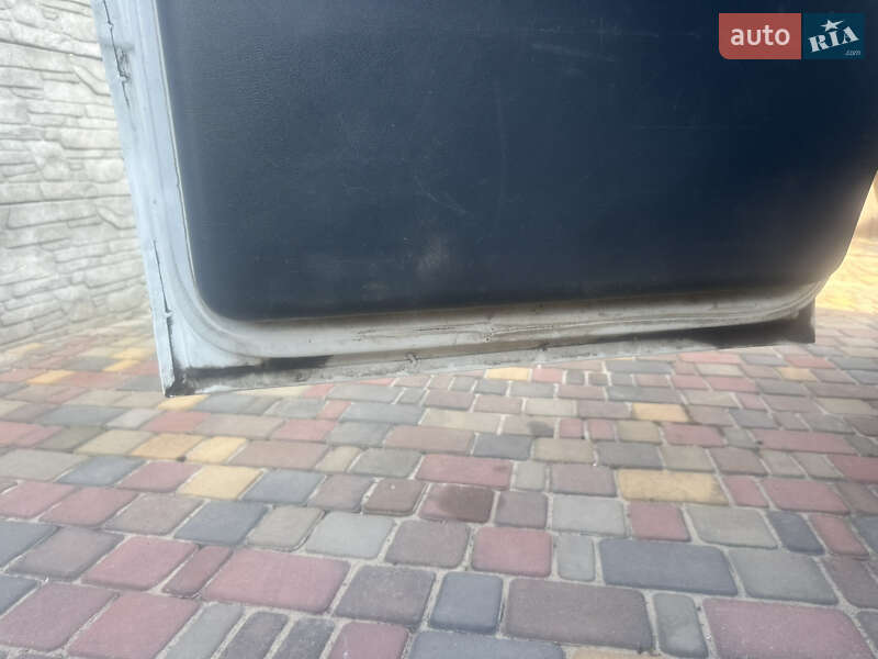 Тентований Mercedes-Benz Sprinter 2002 в Дніпрі фото 6 Тентований Mercedes-Benz Sprinter 2002 в Дніпрі