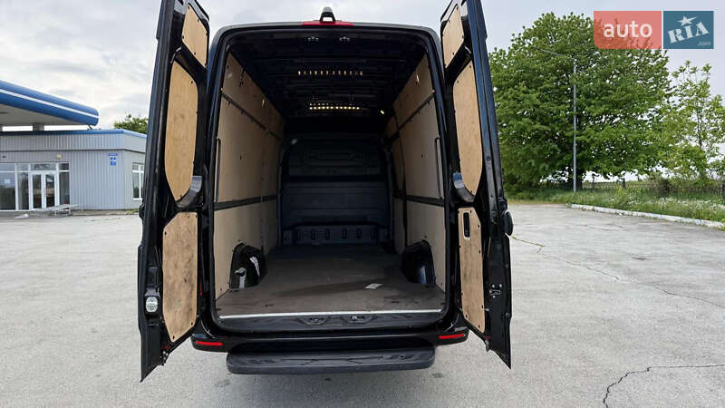 Вантажопасажирський фургон Mercedes-Benz Sprinter 2020 в Кадубівцях