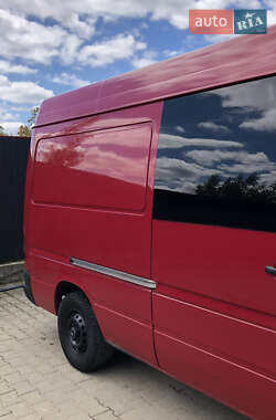 Вантажний фургон Mercedes-Benz Sprinter 1998 в 
