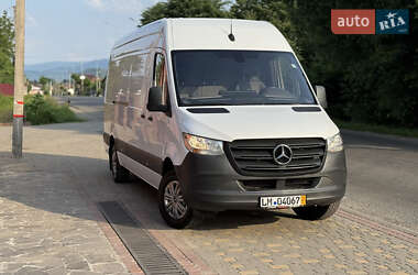 Грузовой фургон Mercedes-Benz Sprinter 2019 в 