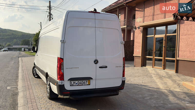 Грузовой фургон Mercedes-Benz Sprinter 2019 в Сваляве