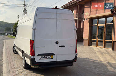 Грузовой фургон Mercedes-Benz Sprinter 2019 в 