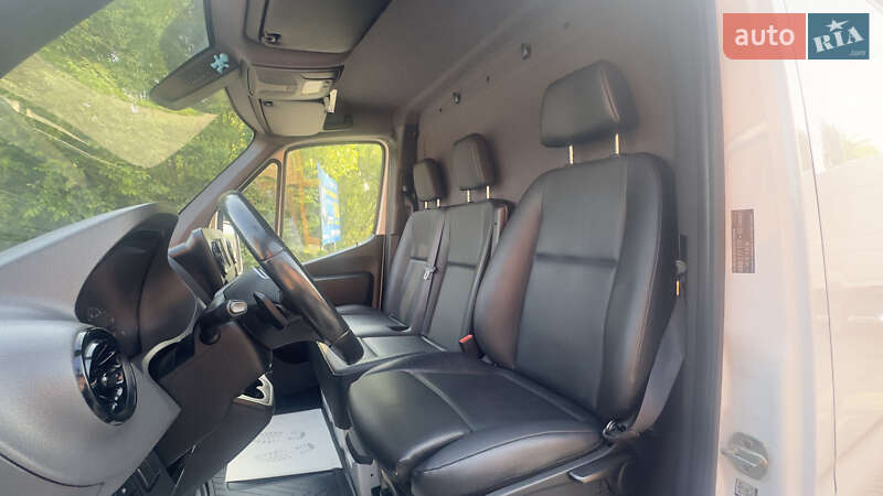 Грузовой фургон Mercedes-Benz Sprinter 2019 в Сваляве