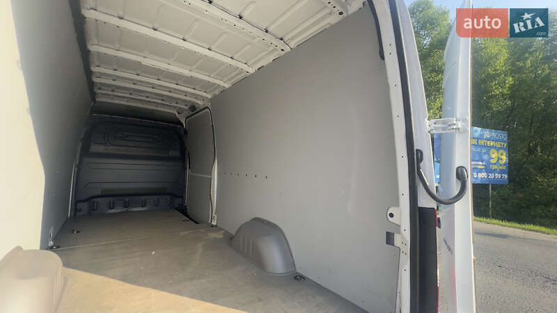 Грузовой фургон Mercedes-Benz Sprinter 2019 в Сваляве