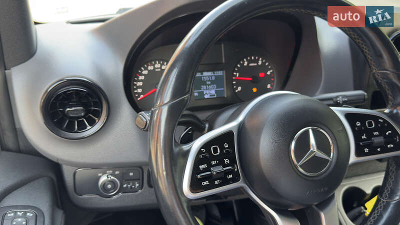 Грузовой фургон Mercedes-Benz Sprinter 2019 в Сваляве