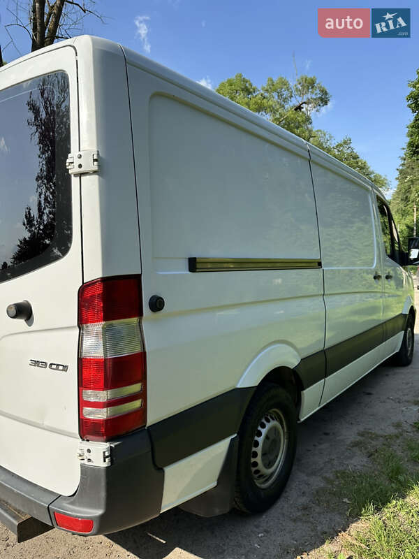 Грузопассажирский фургон Mercedes-Benz Sprinter 2013 в Львове фото 5 Грузопассажирский фургон Mercedes-Benz Sprinter 2013 в Львове