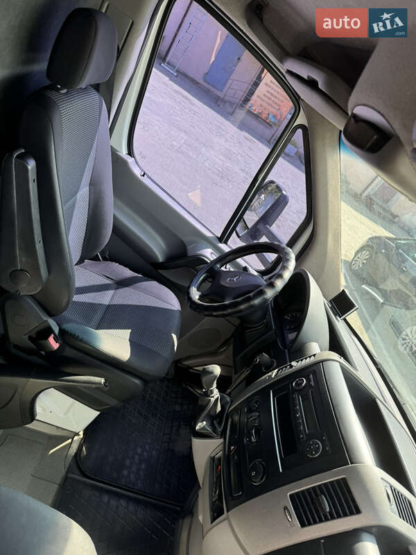 Рефрижератор Mercedes-Benz Sprinter 2009 в Дніпрі