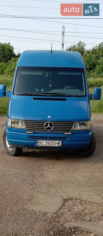 Микроавтобус Mercedes-Benz Sprinter 2000 в 