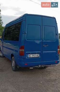 Микроавтобус Mercedes-Benz Sprinter 2000 в 