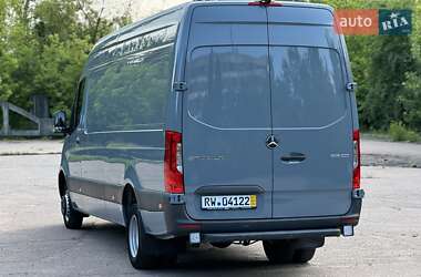Грузовой фургон Mercedes-Benz Sprinter 2019 в 