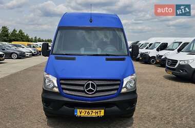Грузовой фургон Mercedes-Benz Sprinter 2017 в 