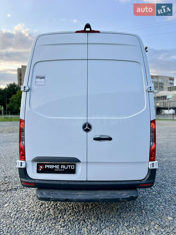 Грузовой фургон Mercedes-Benz Sprinter 2022 в Черновцах
