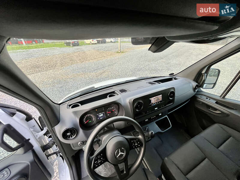 Грузовой фургон Mercedes-Benz Sprinter 2022 в Черновцах