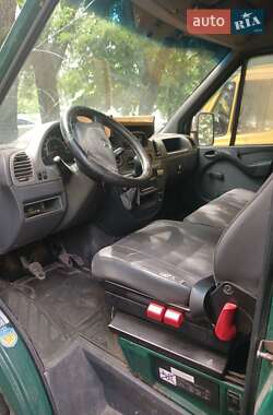 Грузопассажирский фургон Mercedes-Benz Sprinter 2002 в 
