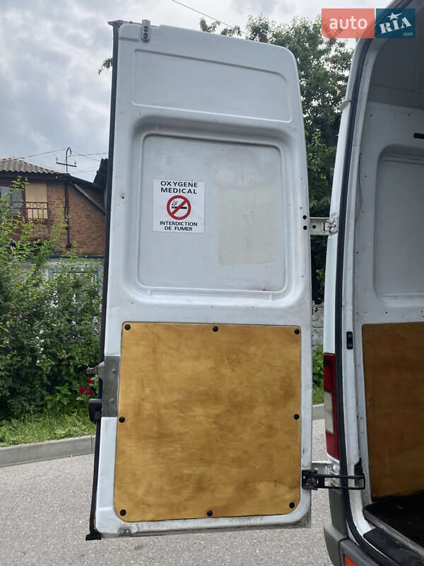 Грузовой фургон Mercedes-Benz Sprinter 2006 в Виннице