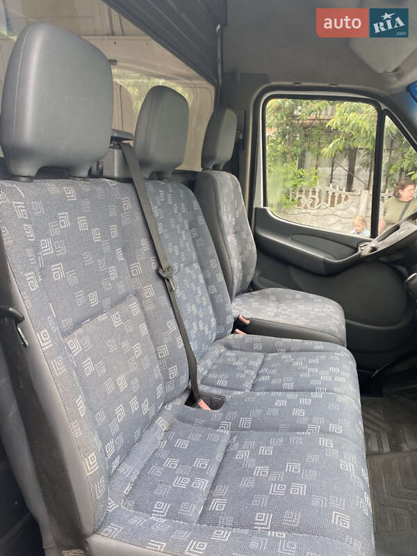 Грузовой фургон Mercedes-Benz Sprinter 2006 в Виннице