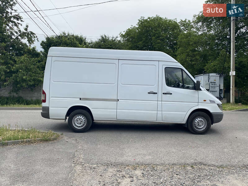 Грузовой фургон Mercedes-Benz Sprinter 2006 в Виннице