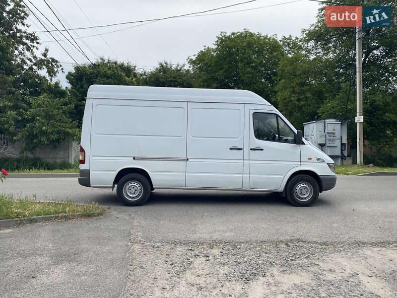 Грузовой фургон Mercedes-Benz Sprinter 2006 в Виннице